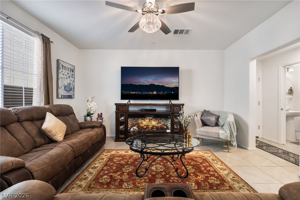 1371 Graphite Avenue, Henderson, NV 89002 — photo 2