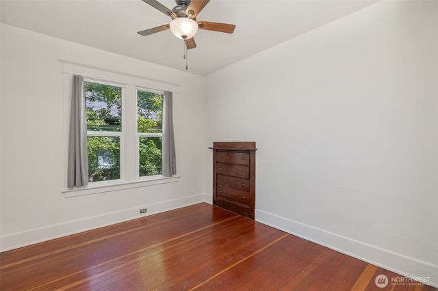 4406 6th Avenue NW, Seattle, WA 98107