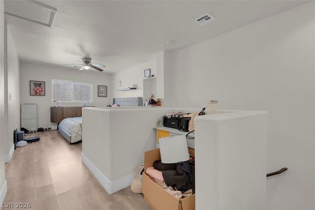 7212 Platinum Peak Avenue, Las Vegas, NV 89129