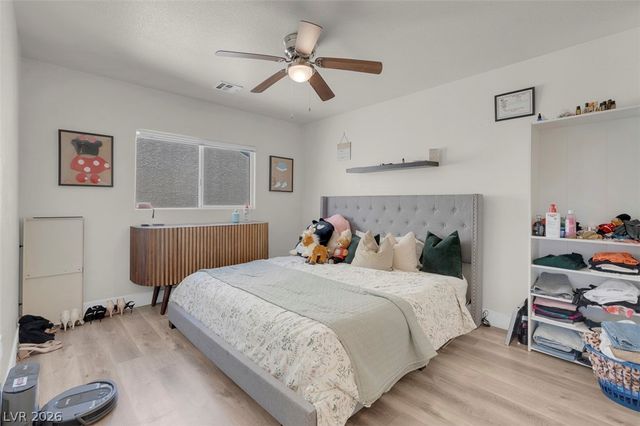 7212 Platinum Peak Avenue, Las Vegas, NV 89129