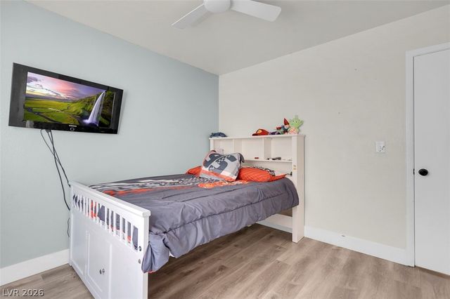 7212 Platinum Peak Avenue, Las Vegas, NV 89129