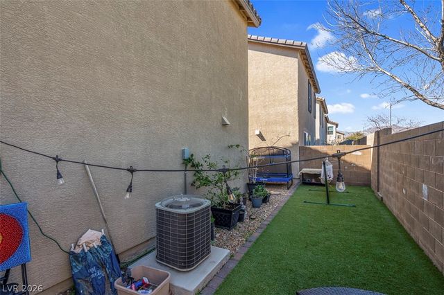 7212 Platinum Peak Avenue, Las Vegas, NV 89129