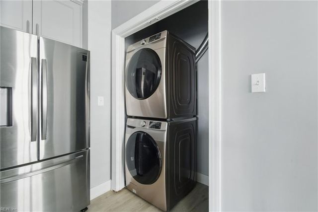 3232 Silver Sands Cir Apt 201, Virginia Beach, VA 23451