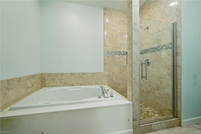 3232 Silver Sands Cir Apt 201, Virginia Beach, VA 23451