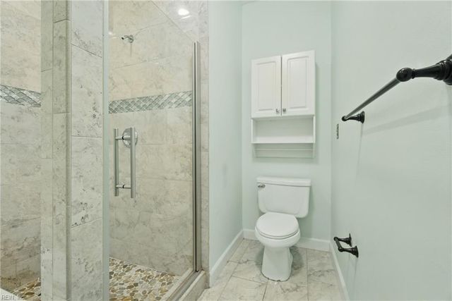 3232 Silver Sands Cir Apt 201, Virginia Beach, VA 23451