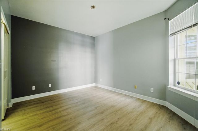3232 Silver Sands Cir Apt 201, Virginia Beach, VA 23451