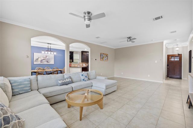 13839 Bonner Bluff Lane, Houston, TX 77047