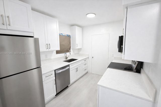 501 NW 13th St -, Fort Lauderdale, FL 33311