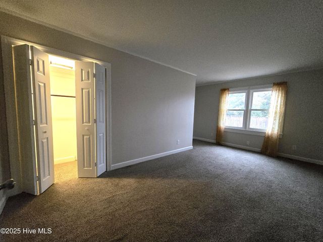 903 Raleigh Street, Elizabeth City, NC 27909