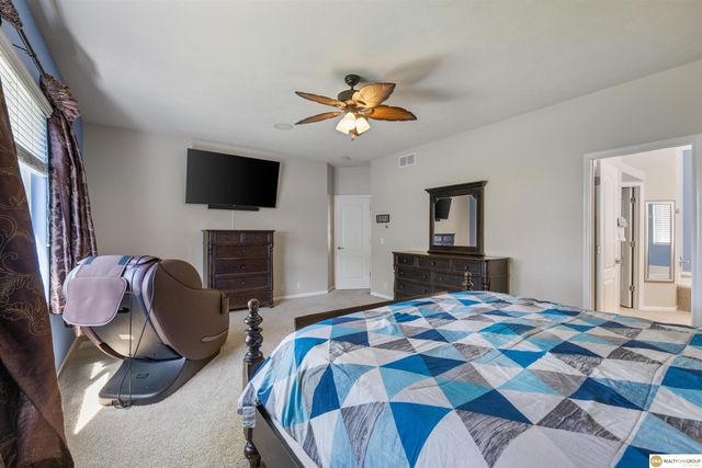19887 I Street, Omaha, NE 68135
