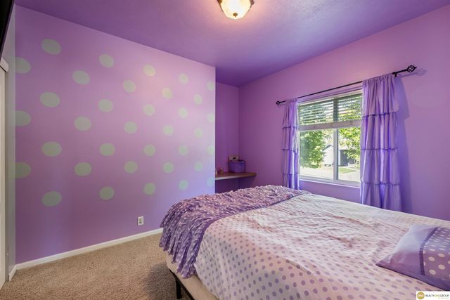 19887 I Street, Omaha, NE 68135
