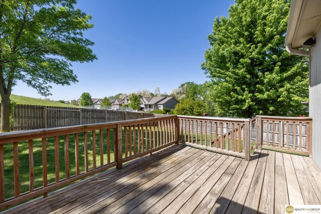 19887 I Street, Omaha, NE 68135