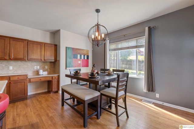 19887 I Street, Omaha, NE 68135