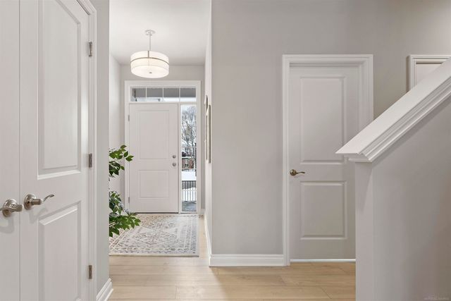 2270 Chase Drive, Hartland Twp, MI 48855