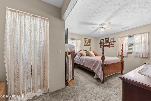 4945 US HIGHWAY 17, Green Cove Springs, FL 32043