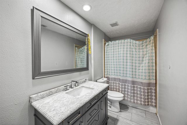 48 Brighton Court, Missouri City, TX 77459