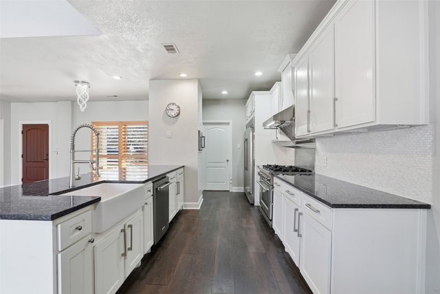 2644 Fairway Ridge Drive, Mckinney, TX 75072