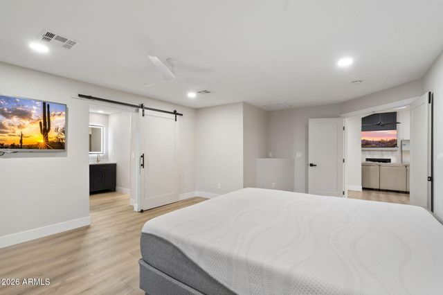 15832 N 62nd Place, Scottsdale, AZ 85254