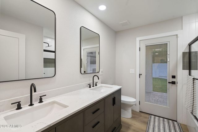 15832 N 62nd Place, Scottsdale, AZ 85254