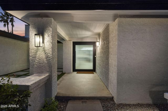 15832 N 62nd Place, Scottsdale, AZ 85254