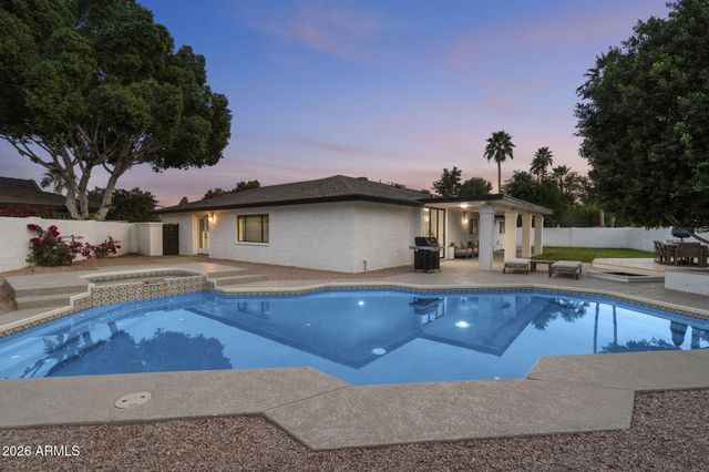 15832 N 62nd Place, Scottsdale, AZ 85254