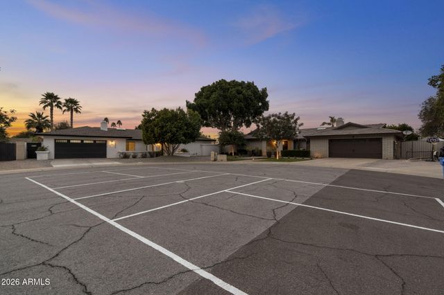 15832 N 62nd Place, Scottsdale, AZ 85254