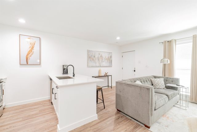 606 N Marsalis Avenue 209, Dallas, TX 75203