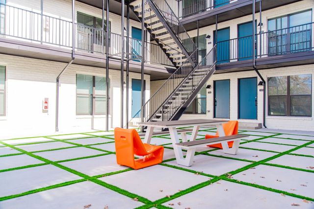 606 N Marsalis Avenue 209, Dallas, TX 75203