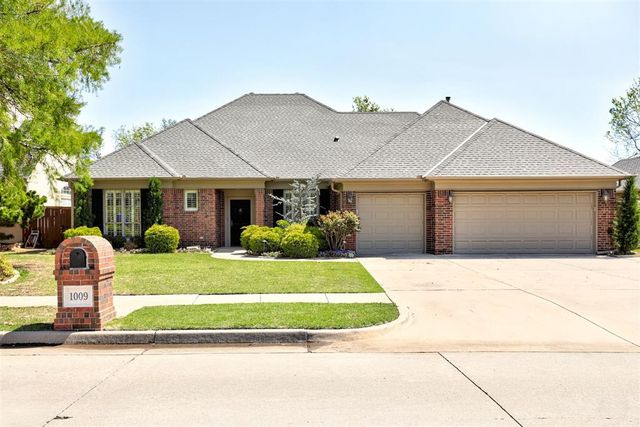 1009 Parkside Road, Norman, OK 73072