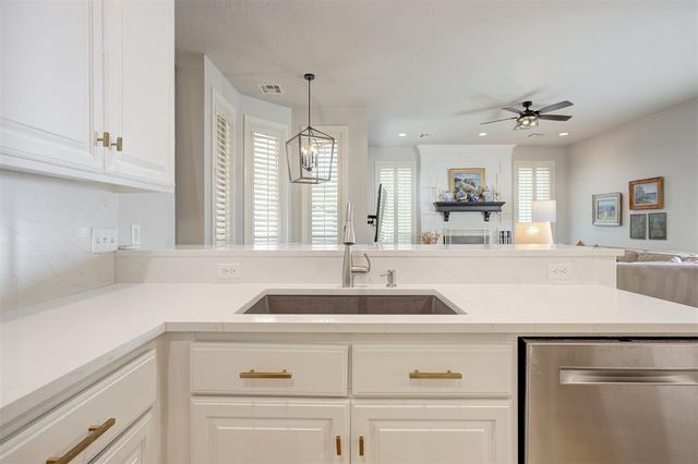1009 Parkside Road, Norman, OK 73072