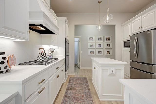 1009 Parkside Road, Norman, OK 73072