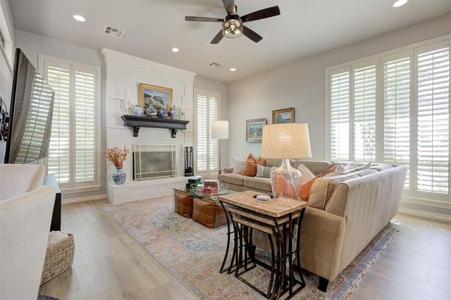 1009 Parkside Road, Norman, OK 73072