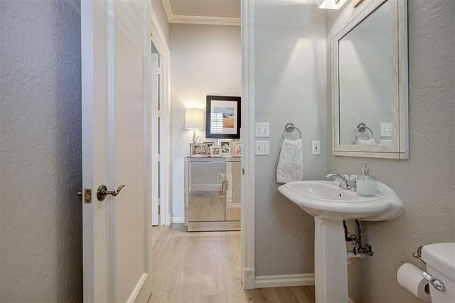1009 Parkside Road, Norman, OK 73072