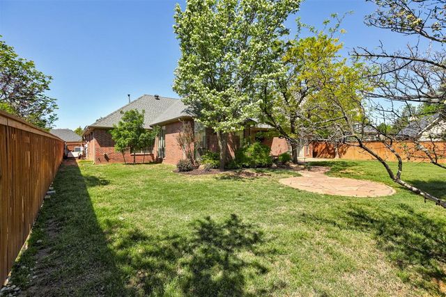 1009 Parkside Road, Norman, OK 73072