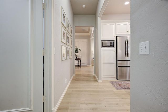 1009 Parkside Road, Norman, OK 73072