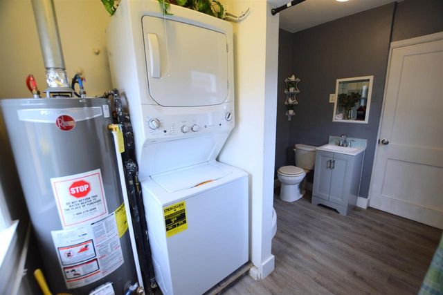 1746 LOST LANE, Green Bay, WI 54302