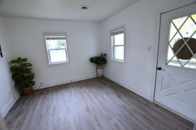 1746 LOST LANE, Green Bay, WI 54302