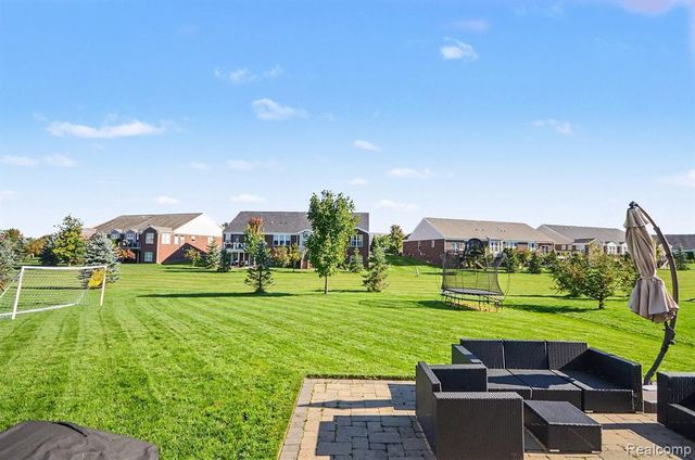 270 Gunnison Street, Lake Orion, MI 48360