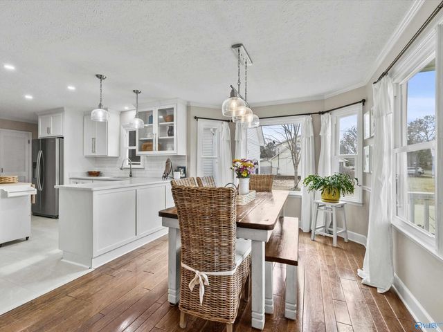 27601 Mclemore Drive, Harvest, AL 35749