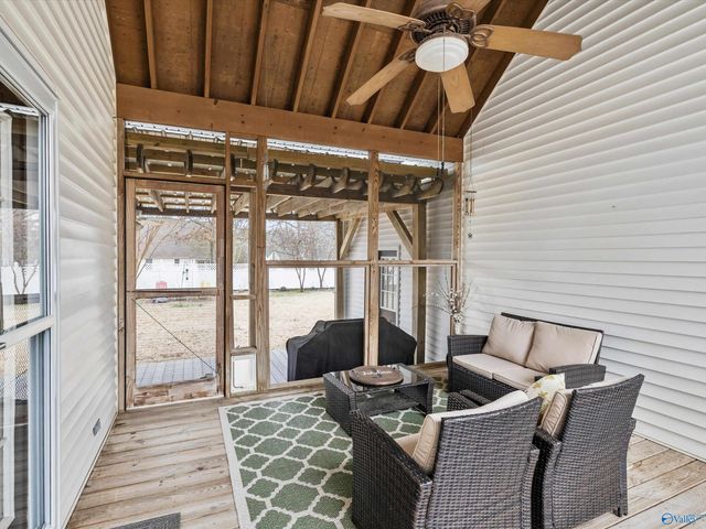 27601 Mclemore Drive, Harvest, AL 35749