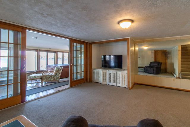 1925 Route 105, Derby, VT 05829