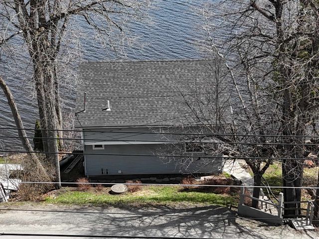 1925 Route 105, Derby, VT 05829