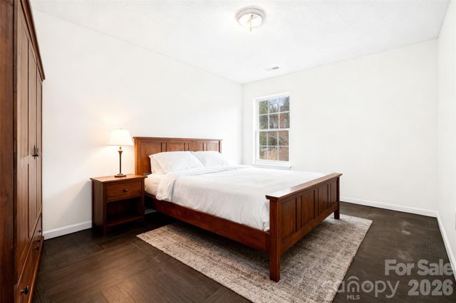 232 Wrayhill Drive, Charlotte, NC 28262