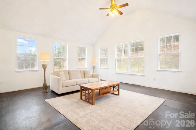 232 Wrayhill Drive, Charlotte, NC 28262