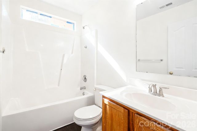 232 Wrayhill Drive, Charlotte, NC 28262