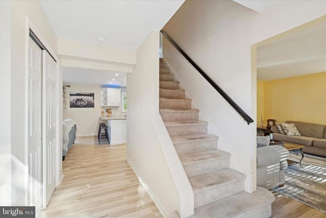 212 HAMPTON CIR, Gilbertsville, PA 19525