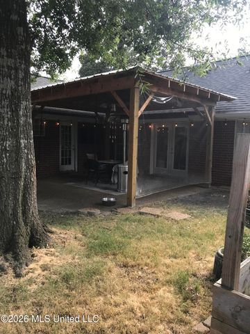 212 Cherrybark Lane, Brandon, MS 39047