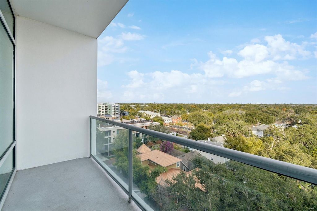 Image 24 of property listing at 101 S EOLA DRIVE 808, Orlando, FL 32801