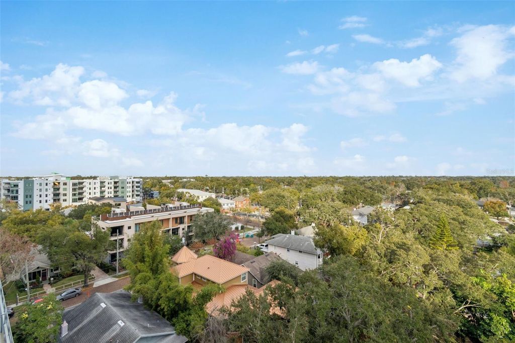 Image 25 of property listing at 101 S EOLA DRIVE 808, Orlando, FL 32801