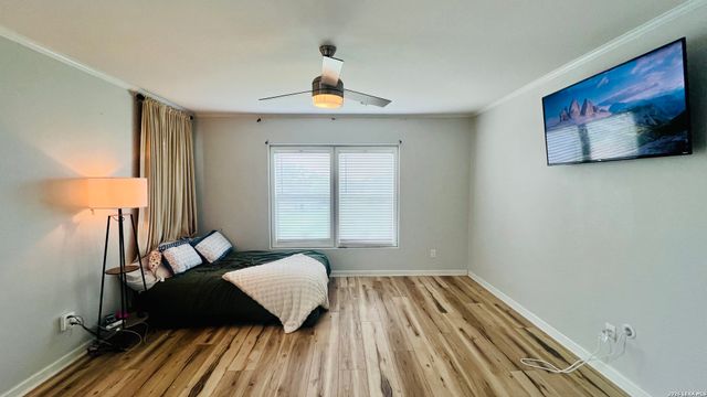 153 MAY RD, Pleasanton, TX 78064